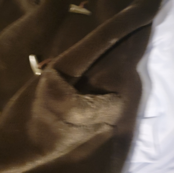 Long Faux Fur Vest - Picture 4 of 6